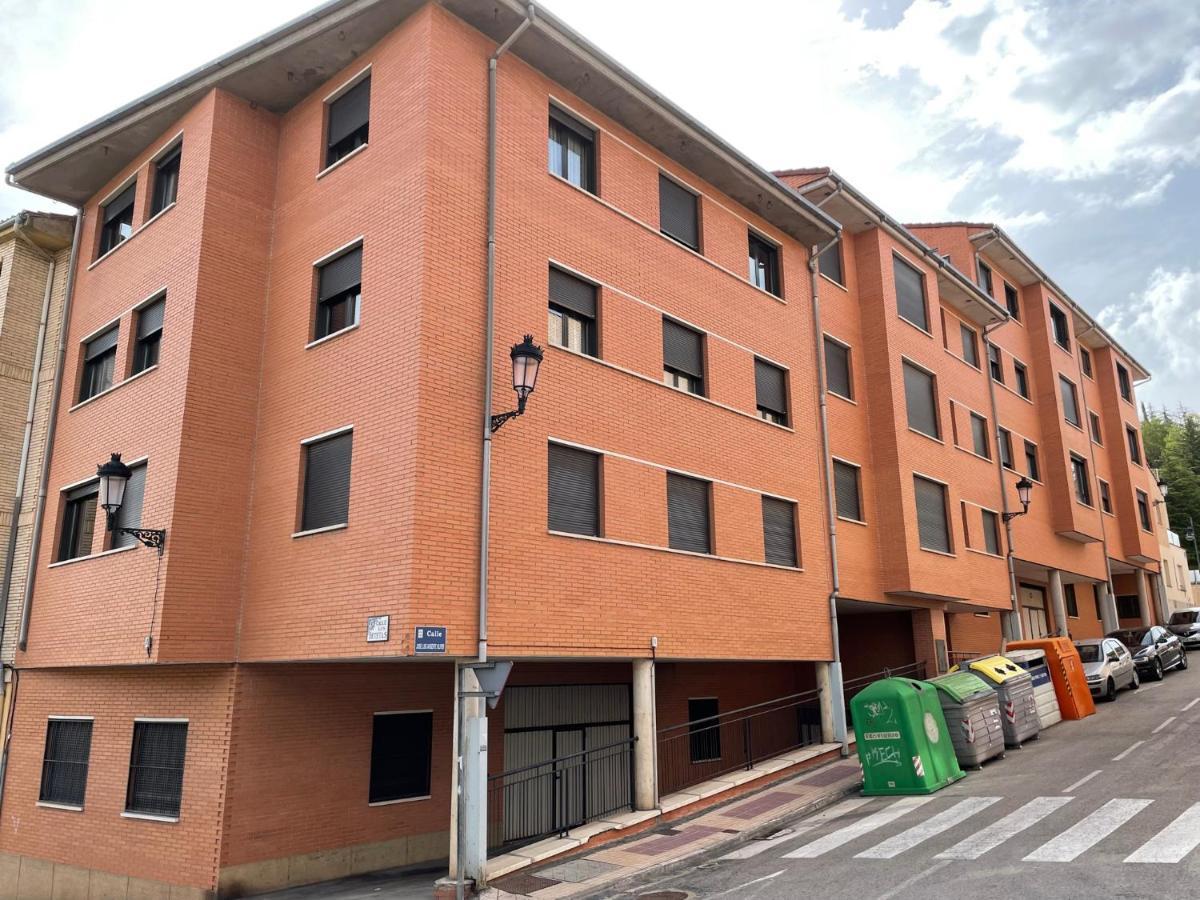 Apartment Vivienda Turistica Cigueenas Con Parking Soria